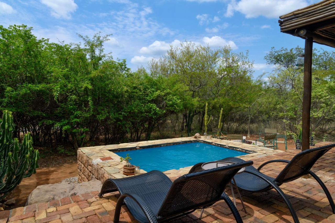 Giraffe Lodge Hoedspruit Exterior photo